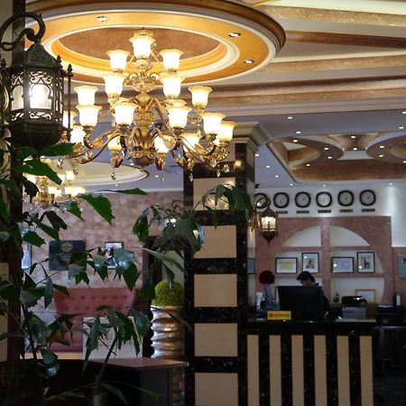 Boulevard Palace Hotel Monrovia Eksteriør billede