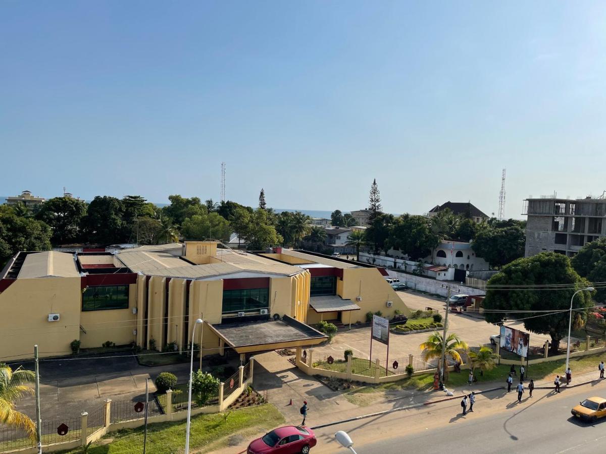 Boulevard Palace Hotel Monrovia Eksteriør billede