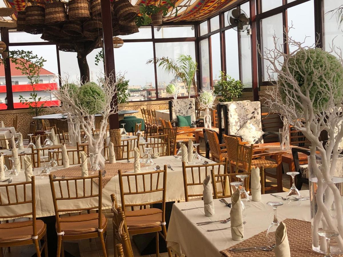 Boulevard Palace Hotel Monrovia Eksteriør billede