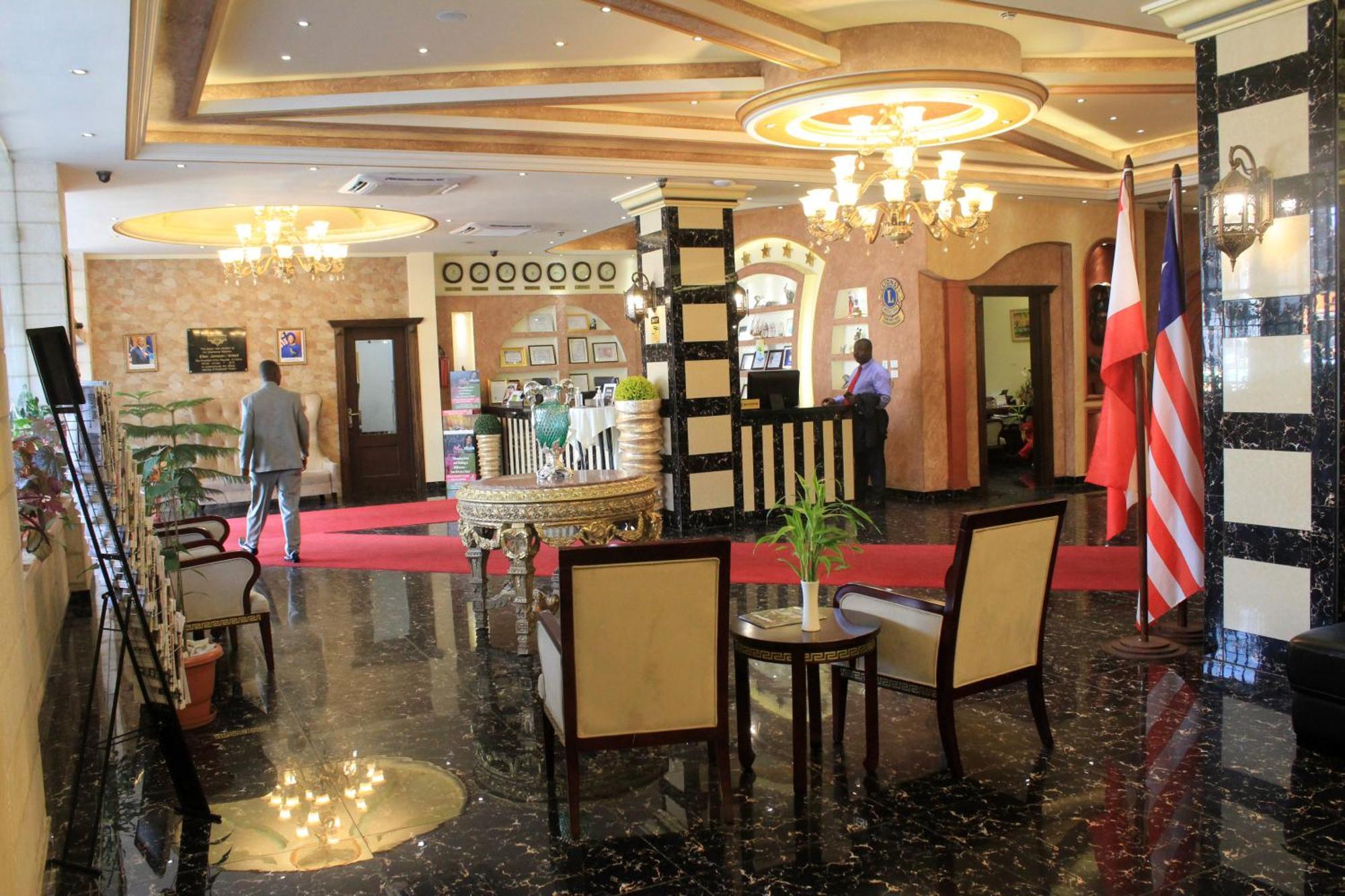 Boulevard Palace Hotel Monrovia Eksteriør billede
